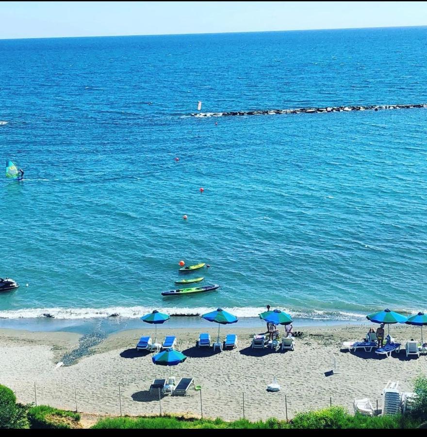 The Ermitage On The Beach Λεμεσός Εξωτερικό φωτογραφία